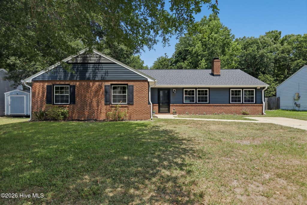 Photo of 210 Spring Drive, Jacksonville, NC 28540 (MLS # 100584951)