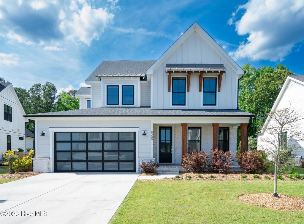 Photo of 8249 Winding Creek Circle, Wilmington, NC 28411 (MLS # 100568417)
