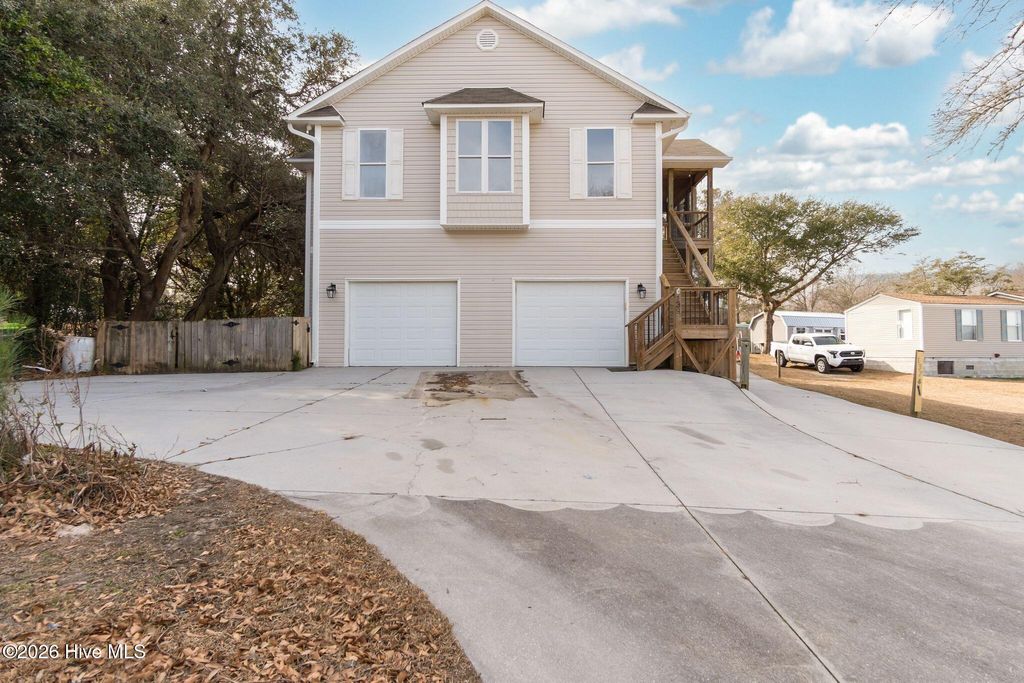 Photo of 139 Ned Lane, Swansboro, NC 28584 (MLS # 100555153)