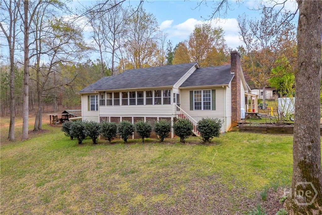 Photo of 1718 Esco Road, Danielsville, GA 30633 (MLS # CL351625)