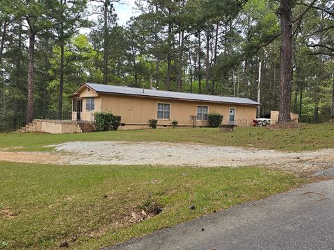 1089 Lbk Circle Tignall GA 30668