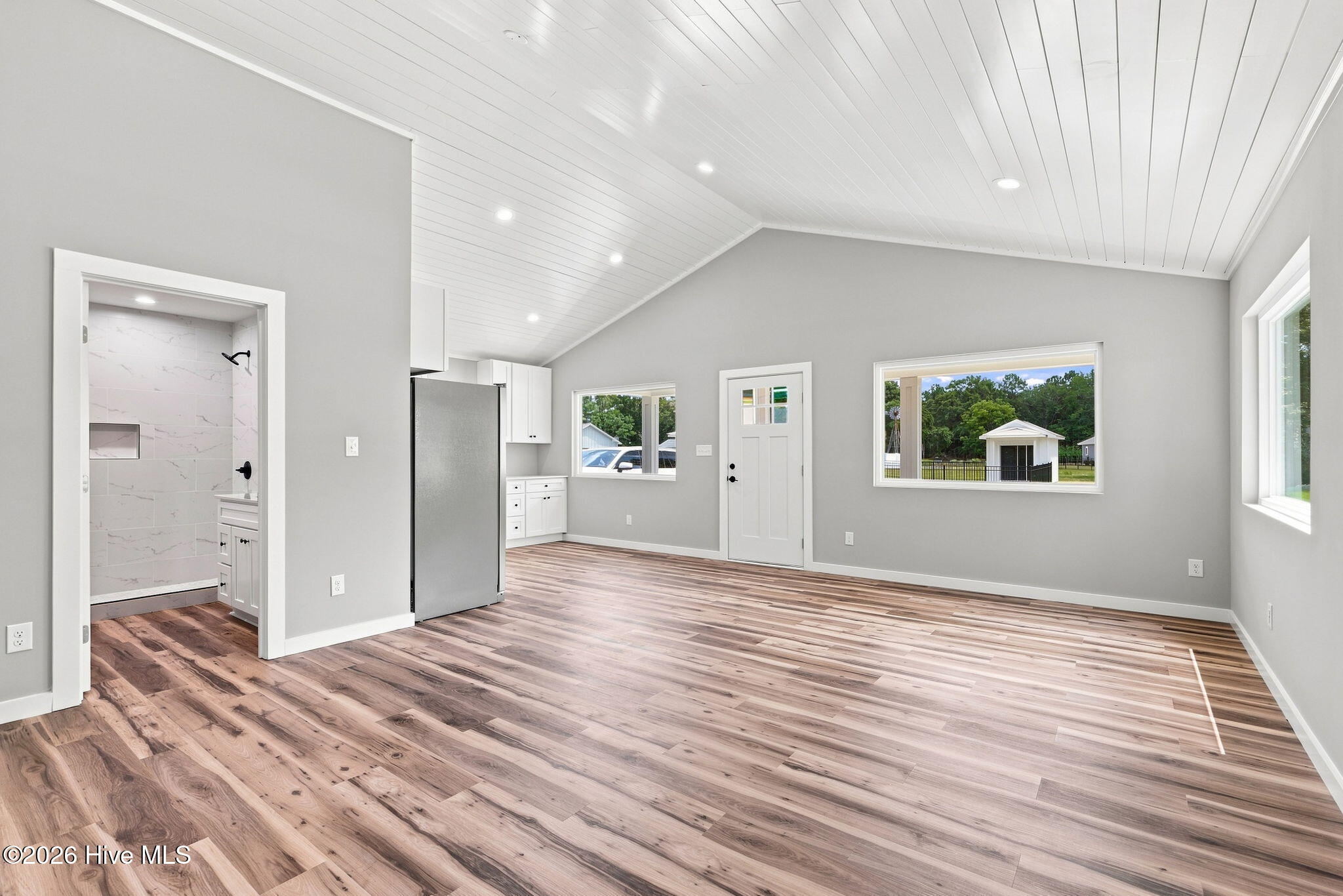 165 Long Pond Loop