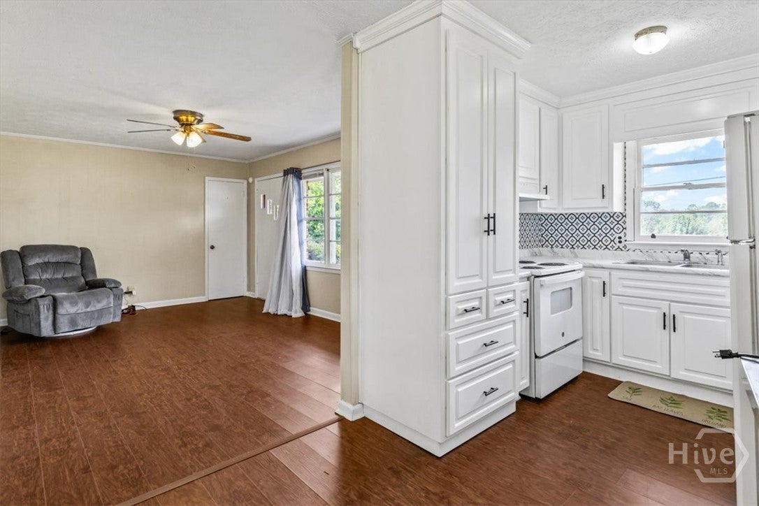 155 Rainbow Ridge Road