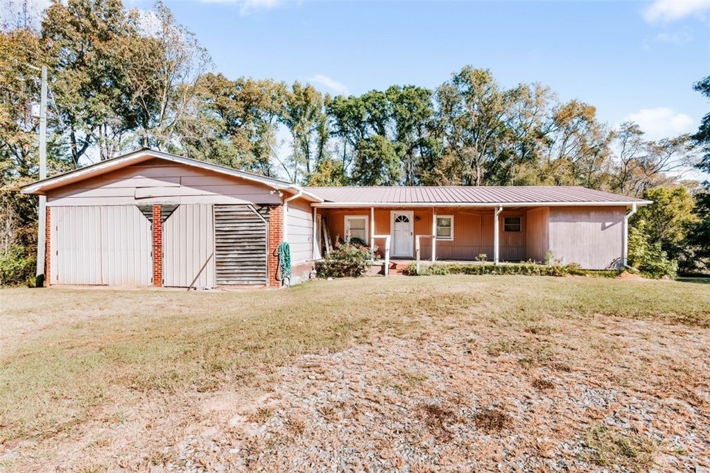 Photo of 139 Wesley Chapel Road, Lexington, GA 30648 (MLS # CL348259)