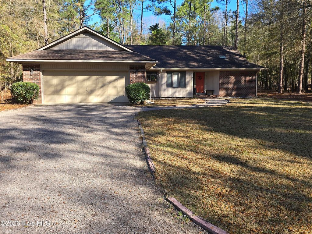 Photo of 340 Oakmont Circle, Pinehurst, NC 28374 (MLS # 100562703)