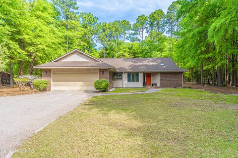 Homes For Sale - 340 Oakmont Circle<br/> Pinehurst, NC 28374