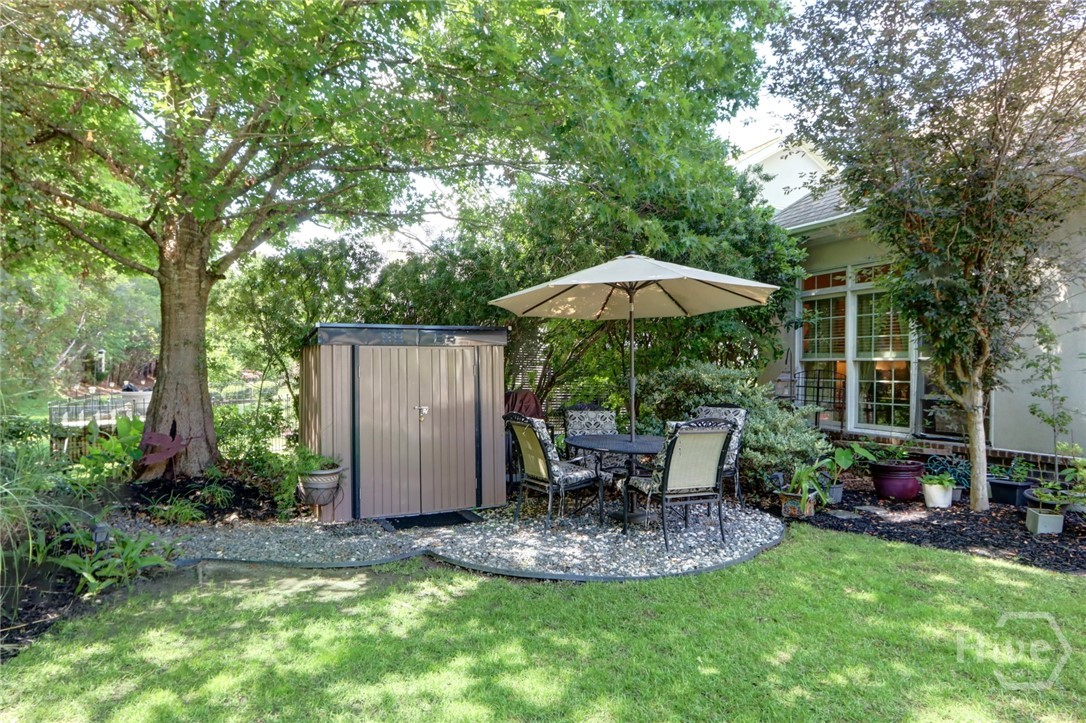 14 Lazy Hammock Court