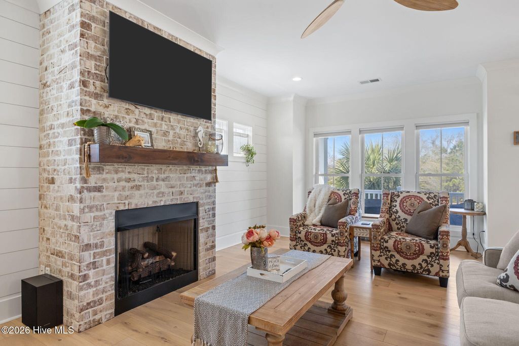 Photo of 102 Hardwick Lane, Newport, NC 28570 (MLS # 100561314)