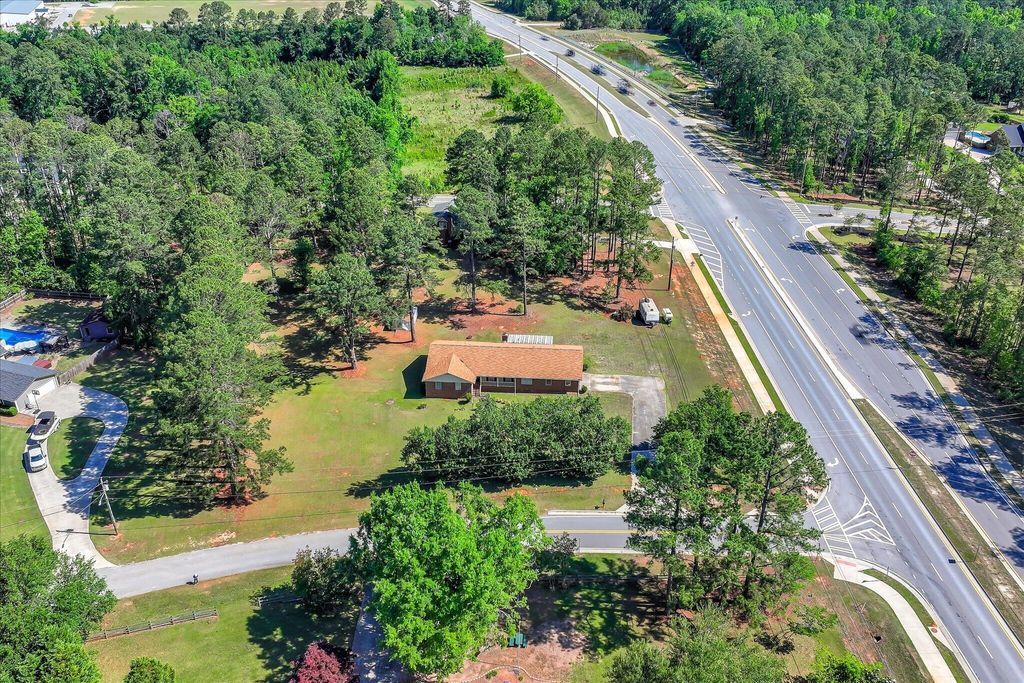 Photo of 5182 Bluegrass Trail, Grovetown, GA 30813 (MLS # 555636)