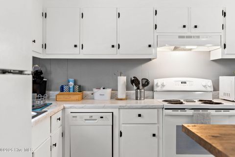 Tiny photo for 6333 Partridge Road SW, Ocean Isle Beach, NC 28469 (MLS # 100563184)