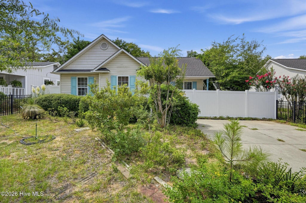 Photo of 121 NE 6th Street, Oak Island, NC 28465 (MLS # 100606384)