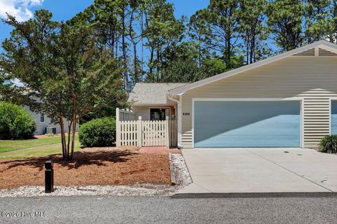 Photo of 6106 Inland Greens Drive, Wilmington, NC 28405 (MLS # 100576220)