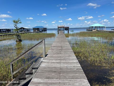 Vacant Land For Sale - 3935 Waccamaw Shores Road<br/> Lake Waccamaw, NC 28450