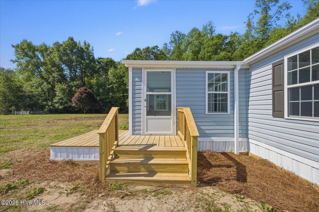 Photo of 1500 Veachs Mill Road, Warsaw, NC 28398 (MLS # 100567670)