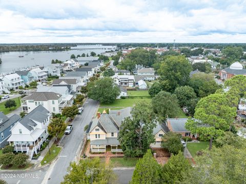 Tiny photo for 122 S Academy Street, Washington, NC 27889 (MLS # 100566085)