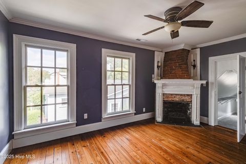 Tiny photo for 122 S Academy Street, Washington, NC 27889 (MLS # 100566085)