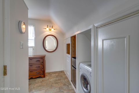 Tiny photo for 122 S Academy Street, Washington, NC 27889 (MLS # 100566085)