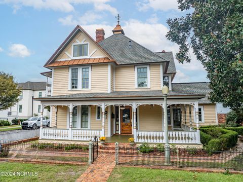Tiny photo for 122 S Academy Street, Washington, NC 27889 (MLS # 100566085)