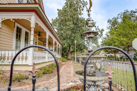 Tiny photo for 122 S Academy Street, Washington, NC 27889 (MLS # 100566085)