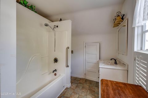 Tiny photo for 122 S Academy Street, Washington, NC 27889 (MLS # 100566085)