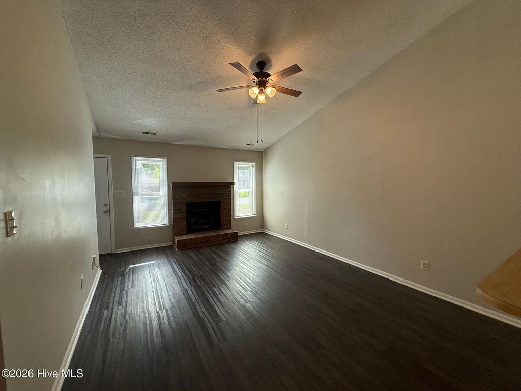 Photo of 120 Corey Circle, Jacksonville, NC 28546 (MLS # 100577298)
