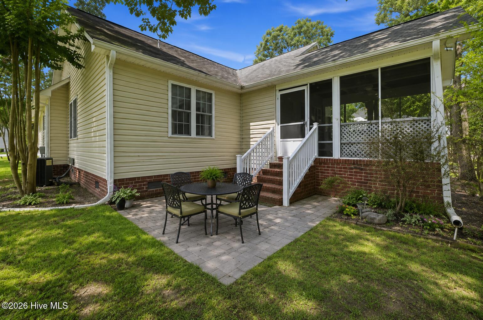 111 Finch Lane