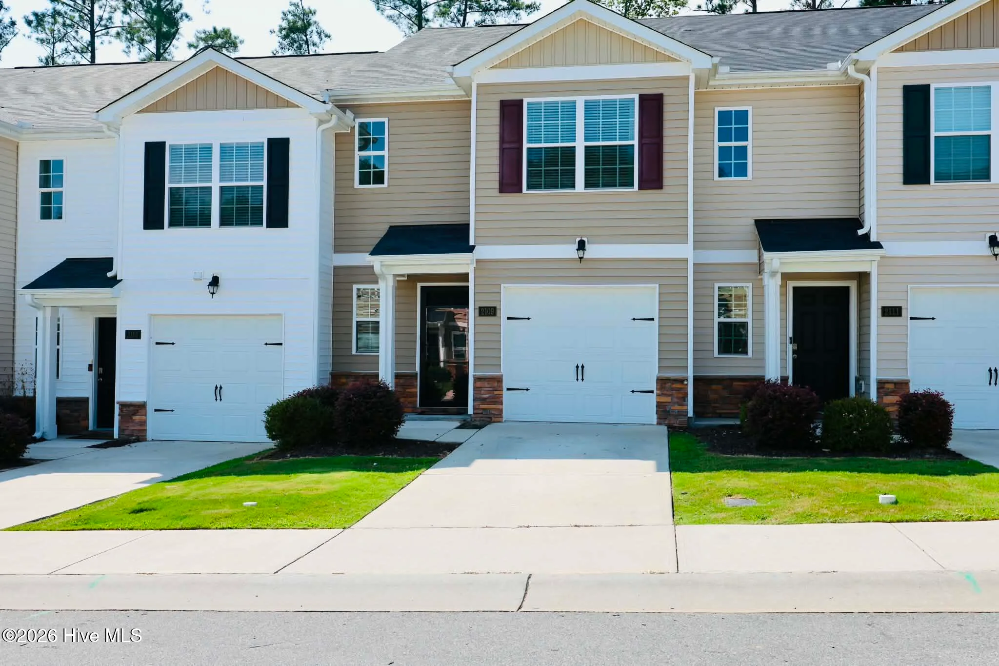 2109 Gracie Lane