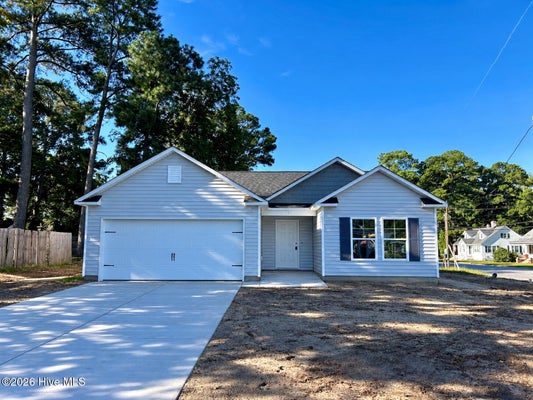 107 W BURNETT ST, PINETOPS, NC 27864 - Image db74fc59971f6b9ec85cda05f7f2abed/1299613168