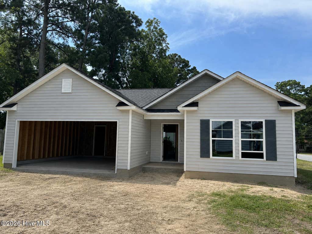 Photo of 107 W Burnette Street, Pinetops, NC 27864 (MLS # 100597397)