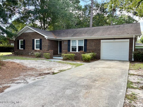 Homes For Sale - 1234 Kenningston Street<br/> Wilmington, NC 28405