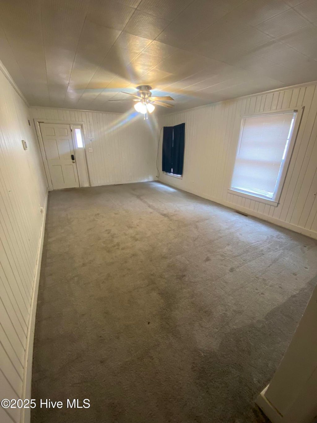 Photo of 704 Mcneill Drive, Laurinburg, NC 28352 (MLS # 100545568)