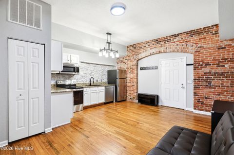 Tiny photo for 304 N Front Street #Apt E, Wilmington, NC 28401 (MLS # 100582290)