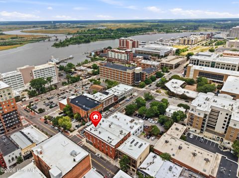 Tiny photo for 304 N Front Street #Apt E, Wilmington, NC 28401 (MLS # 100582290)