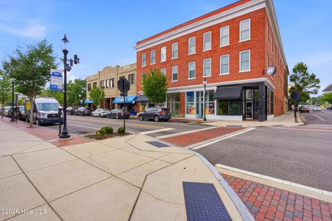Tiny photo for 304 N Front Street #Apt E, Wilmington, NC 28401 (MLS # 100582290)