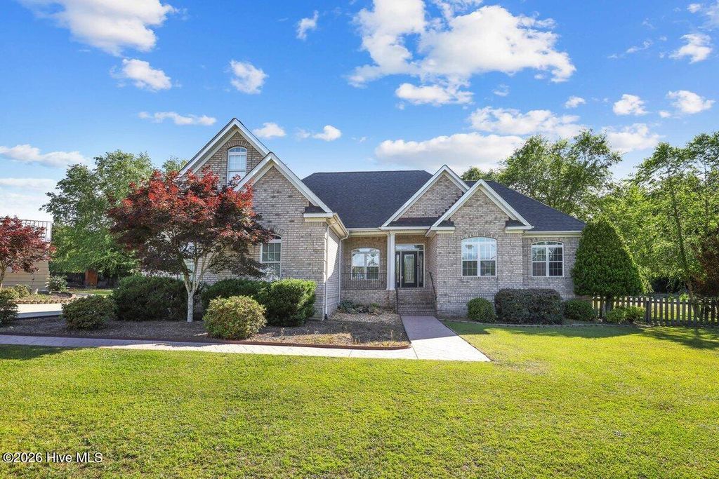 Photo of 117 Oak Summit Drive, Pikeville, NC 27863 (MLS # 100576293)