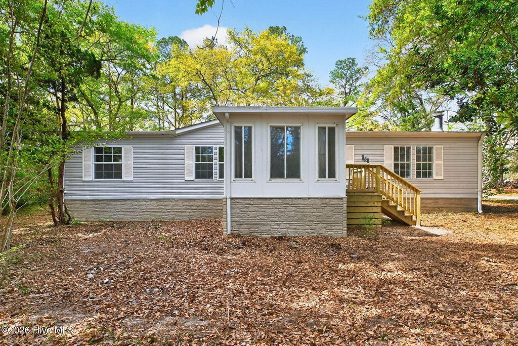 Photo of 929 Lanvale Road NE, Leland, NC 28451 (MLS # 100565038)