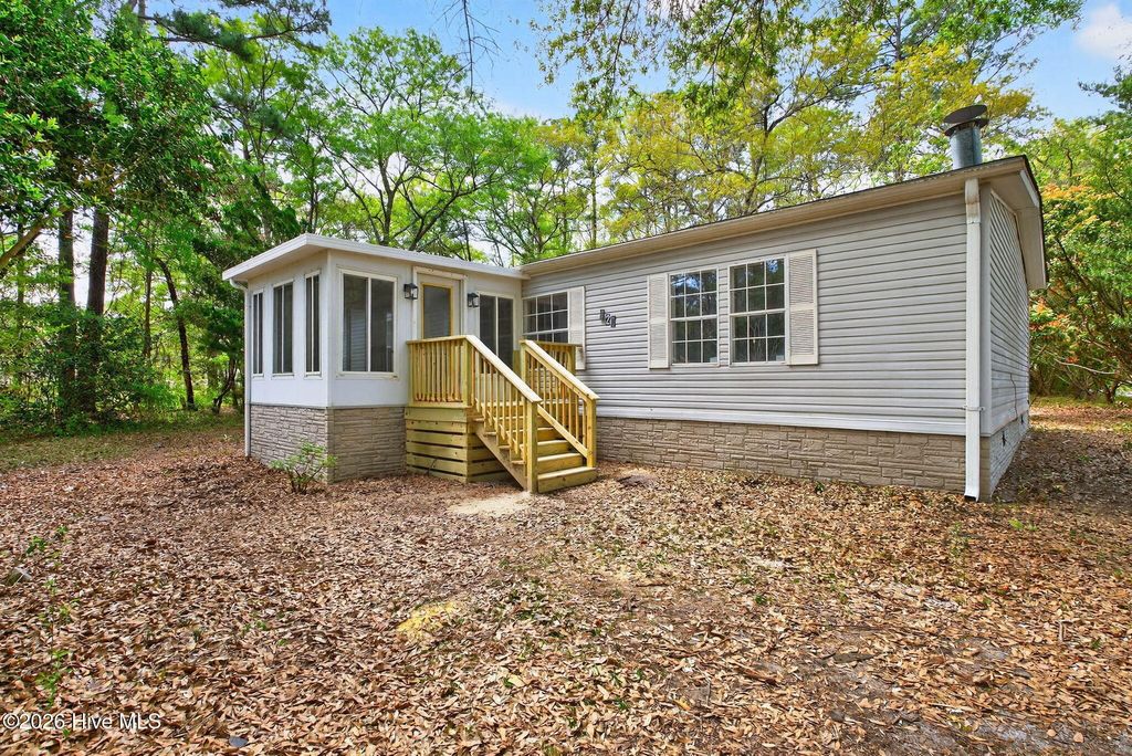 Photo of 929 Lanvale Road NE, Leland, NC 28451 (MLS # 100565038)