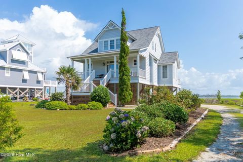 Homes For Sale - 141 East Drive<br/> Harkers Island, NC 28531