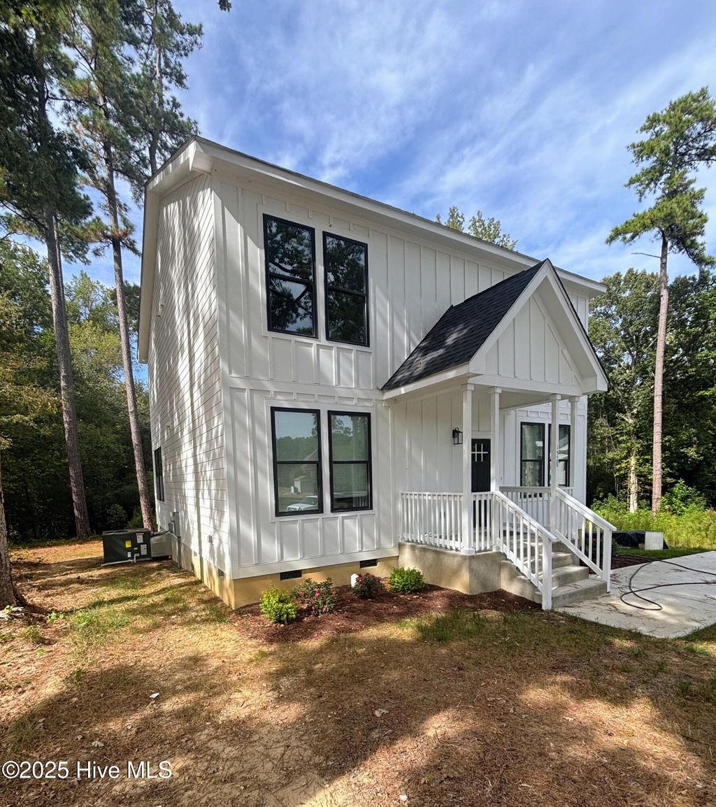 Photo of 1528 Chateau Lane, Rocky Mount, NC 27803 (MLS # 100568844)