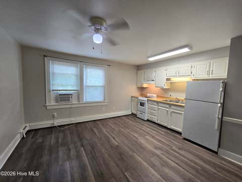 Photo for 1221 Carolina Avenue 2c