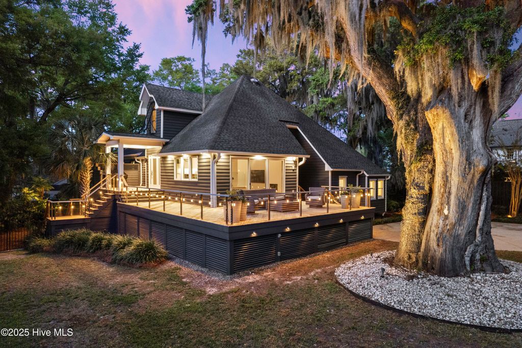 Photo of 6412 Westport Drive, Wilmington, NC 28409 (MLS # 100555228)