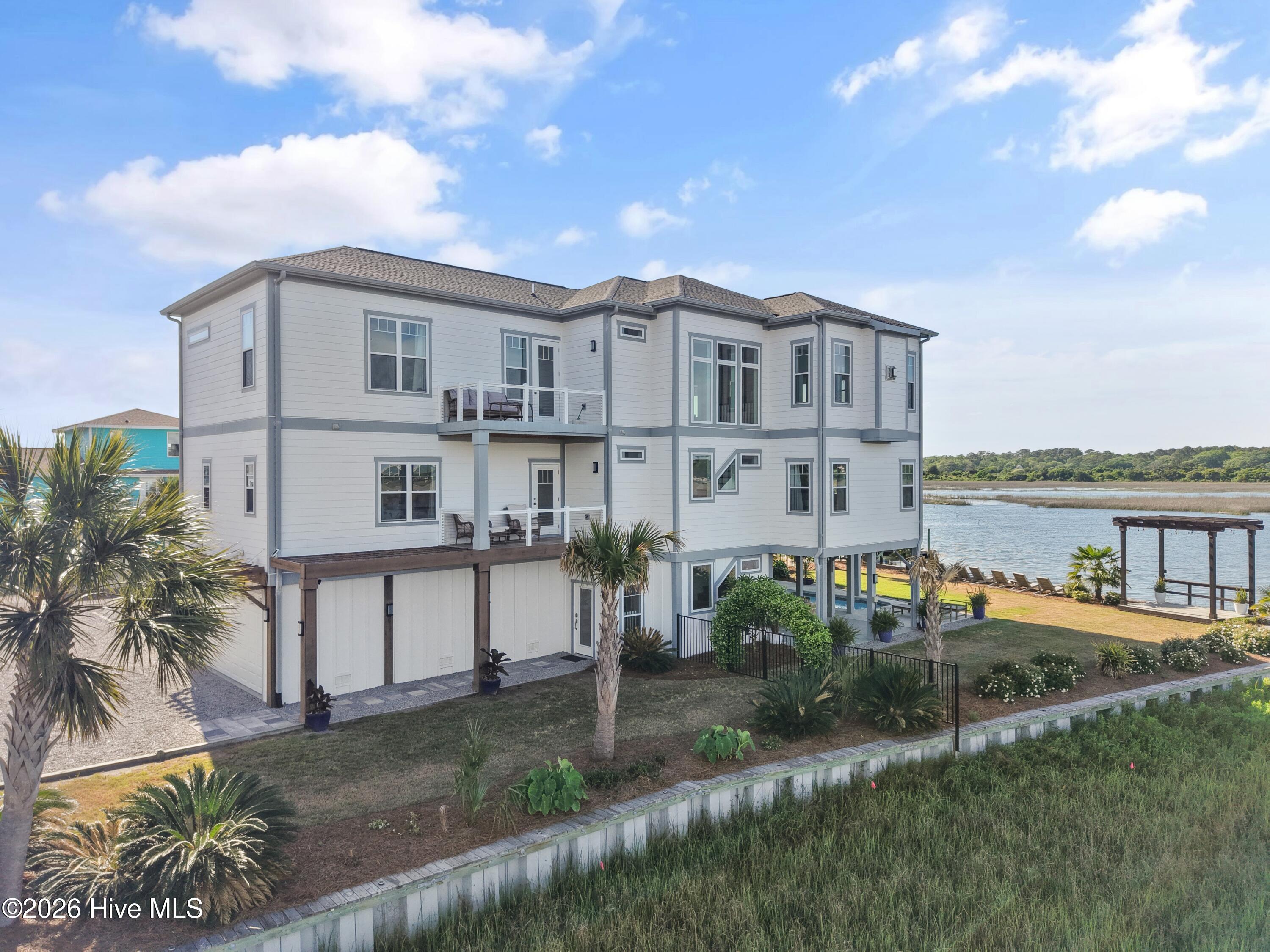 36 Duneside Drive