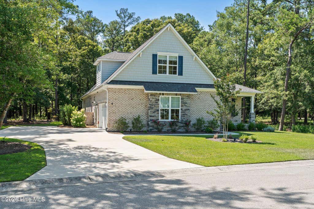 Photo of 611 Grovewood Lane SE, Bolivia, NC 28422 (MLS # 100580538)
