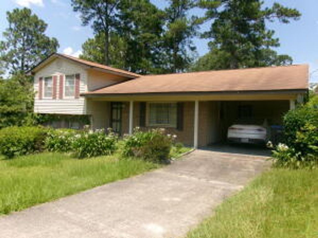 Photo of 3014 Roxbury Court, Augusta, GA 30906 (MLS # 554365)