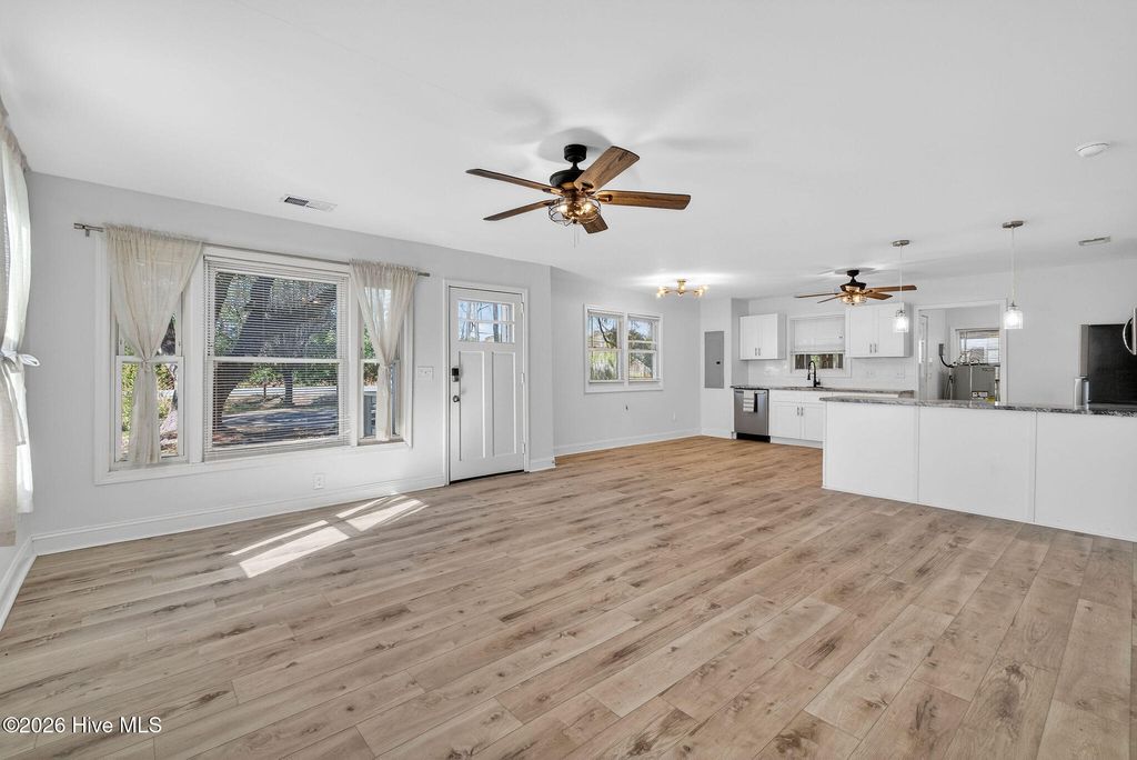 Photo of 4516 Castle Hayne Road, Castle Hayne, NC 28429 (MLS # 100550452)