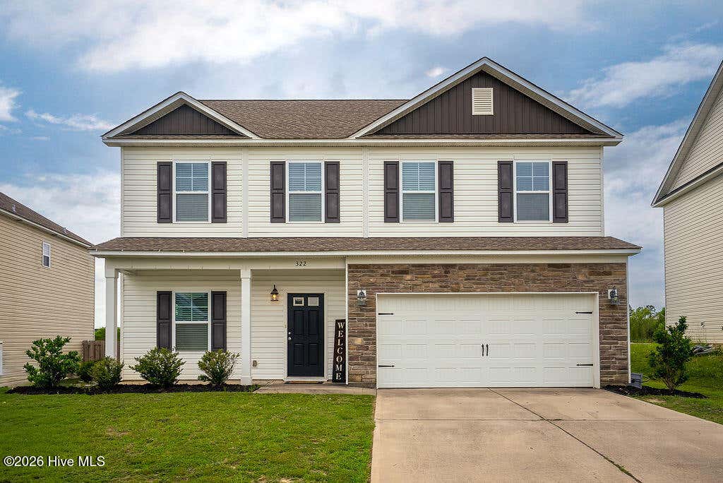 Photo of 322 Anmore Court, Aiken, SC 29801 (MLS # 100585300)