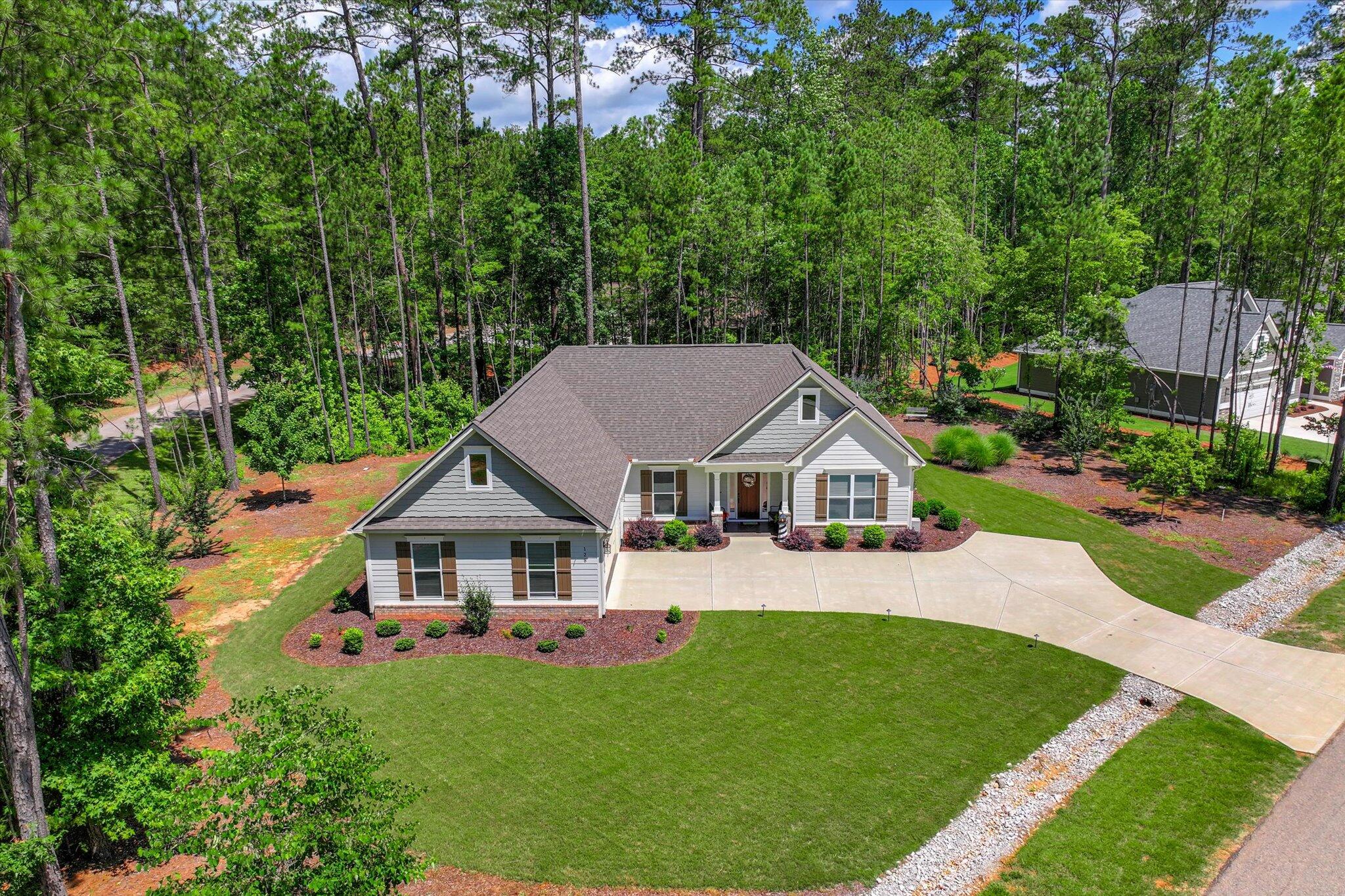128 Crescent Drive