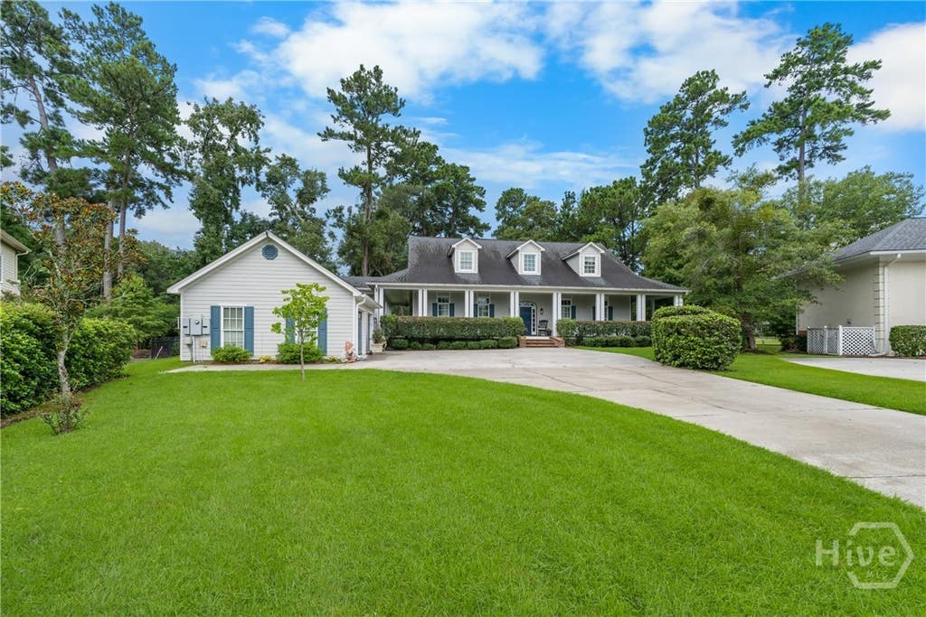 Photo of 14 Amberwood Circle, Savannah, GA 31405 (MLS # SA362610)