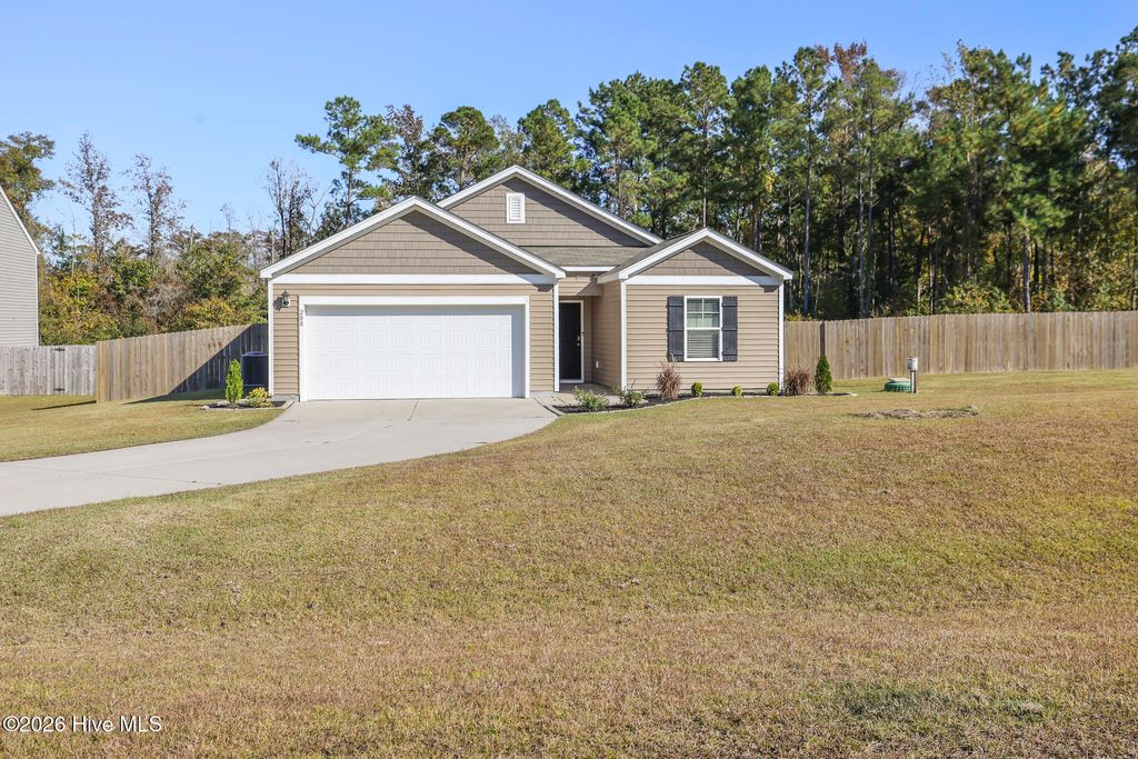 Photo of 208 Fresh Air Drive, Hampstead, NC 28443 (MLS # 100548546)
