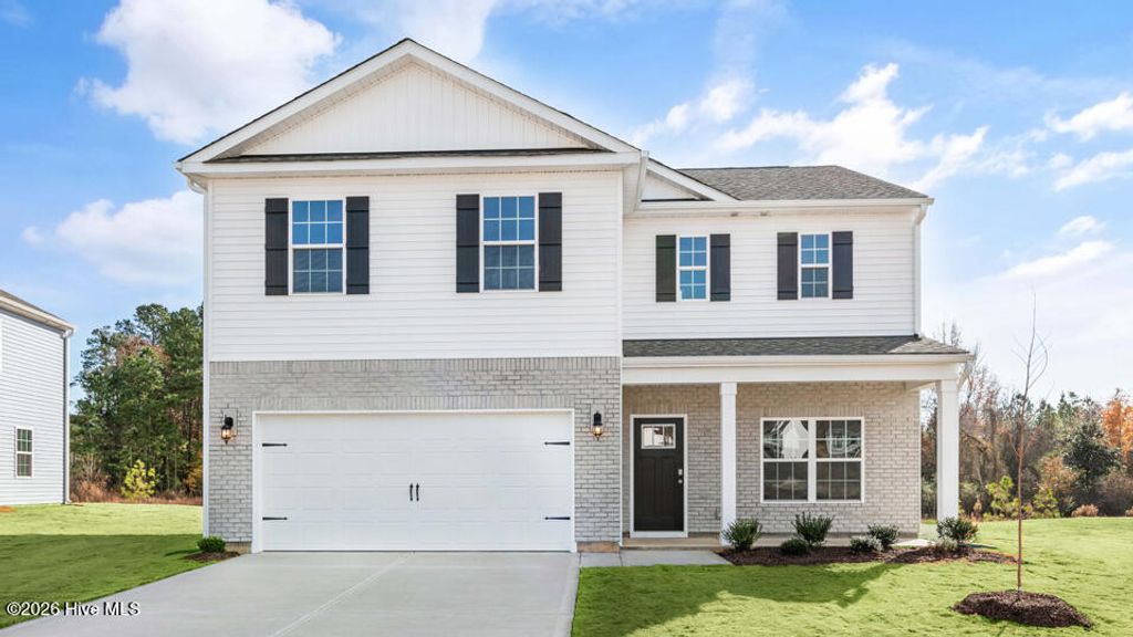 Photo of 712 Lazy Elm Lane, Aberdeen, NC 28315 (MLS # 100567796)